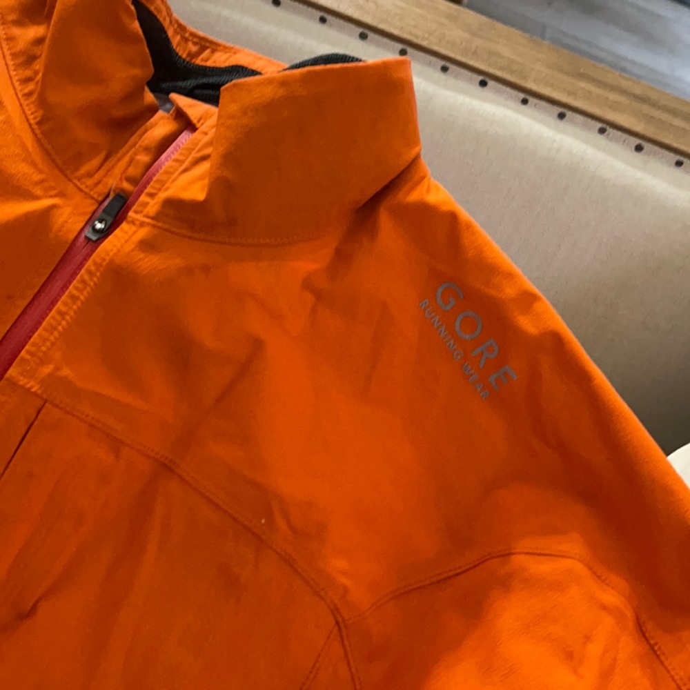 Mens/ Unisex orange Gore-tex running jacket